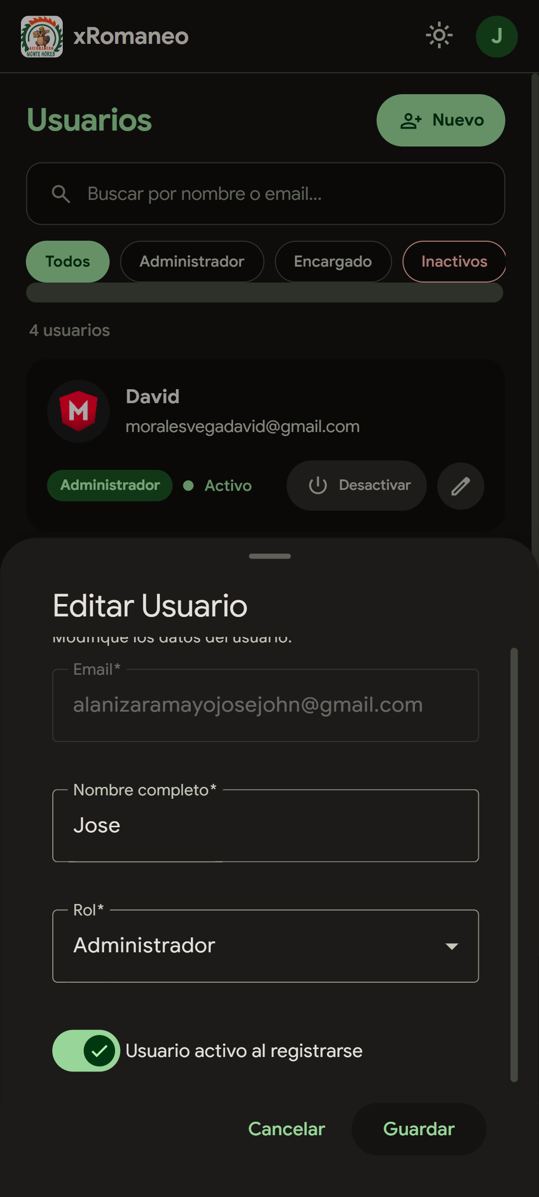 Romaneo - Celular formulario de usuario modo oscuro
