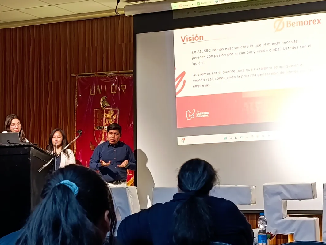 AIESEC Carrera Global 2025 — 13