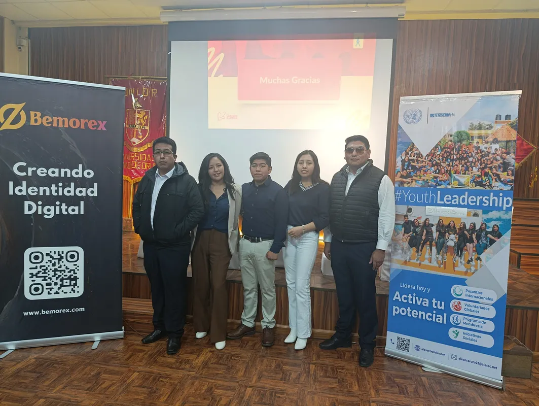 AIESEC Carrera Global 2025 — 15