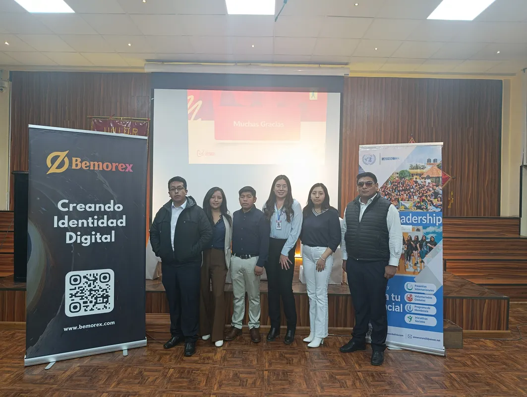 AIESEC Carrera Global 2025 — 16