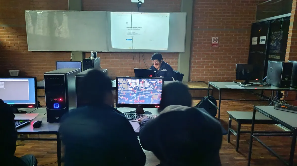 Laboratorio FNI-UTO 2025 — 1