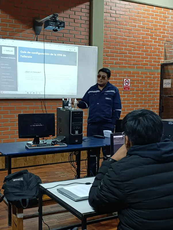 Laboratorio FNI-UTO 2025 — 2