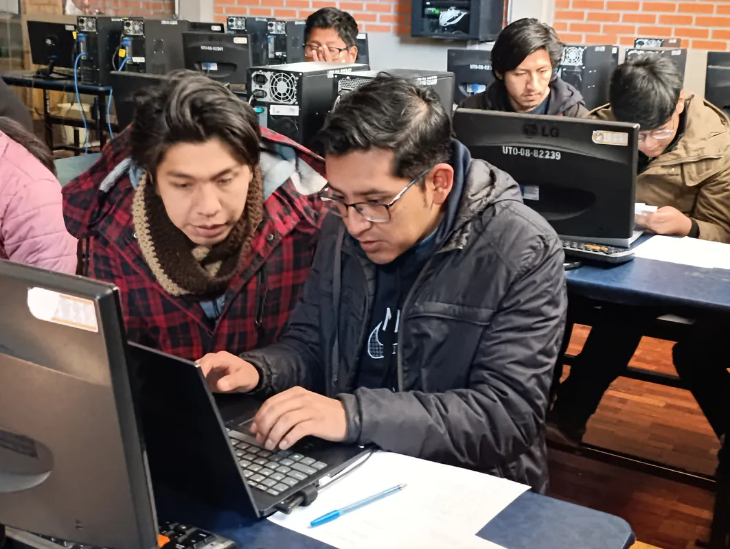 Laboratorio FNI-UTO 2025 — 7