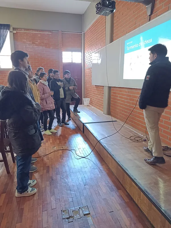 Laboratorio FNI-UTO 2025 — 11